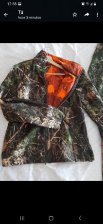 Hola a todos,

Vendo esta chaqueta de caza de la marca HART de camuflaje, reversible en naranja de alta 00
