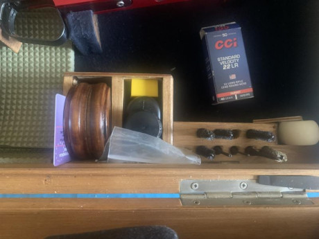 Vendo pistola libre Toz 35, la pistola está impecable y está en Zaragoza 350 € más portes. Un saludo 12