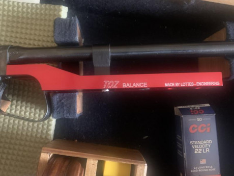 Vendo pistola libre Toz 35, la pistola está impecable y está en Zaragoza 350 € más portes. Un saludo 11