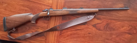 Vendo rifle de cerrojo Voere stlf3, de fabricación austriaca,  calidad " Safari grade " con 11