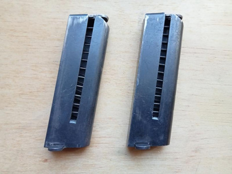 Muy buenas
Vendo estos  cargadores en buen estado y perfecto funcionamiento.
Astra 300 niquelado del 9 112