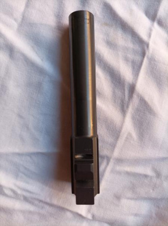 Hola a todos
Glock 19 3 Gen, 9 mm Pb, con un cargador
Sin caja.
Muy poco uso
300 euros +porte

 :birra^: 20
