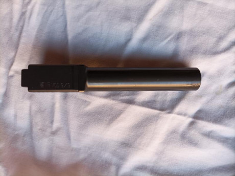 Hola a todos
Glock 19 3 Gen, 9 mm Pb, con un cargador
Sin caja.
Muy poco uso
300 euros +porte

 :birra^: 30