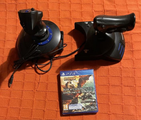 Vendo conjunto de equipos para juegos PS4, casco de realidad virtual Playstation VR, volante y pedales 52
