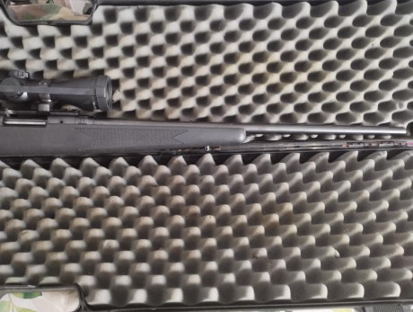 Vendo rifle Marlin xs7 de fibra y sin rosca en el cañón en el calibre 7-08.
Tiene carril weaber y anillas 00