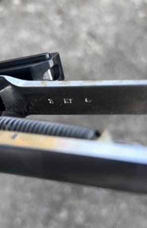 He comprado estos dias un rifle winchester 94 en 375 w y el cajon de mecanismos palanca y anillas son 21
