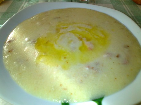 Queridos amigos: ante las expectación :8 causada por el desayuno que me he pegado esta mañana, el cual 50