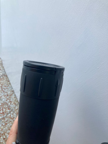 Vendo monocular con trípode, lo he usado para ver impactos a 25/50 mts. Tengo otros de mejor calidad y 20