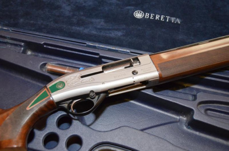 Escopeta Semiautomática Beretta Al 391 Teknys Stonecoat Gold (lagrima verde) del calibre 12 con cañon 00