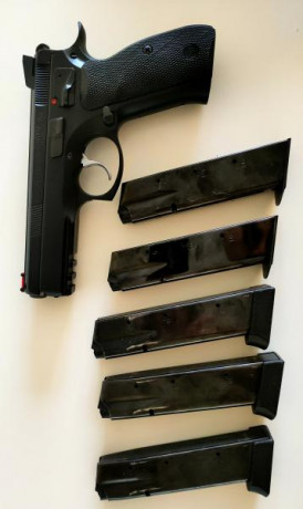 Por motivo de viaje, vendo pistola CZ Shadow SP-1 en muy buen estado, precio de 850€ mas gastos de envio 01