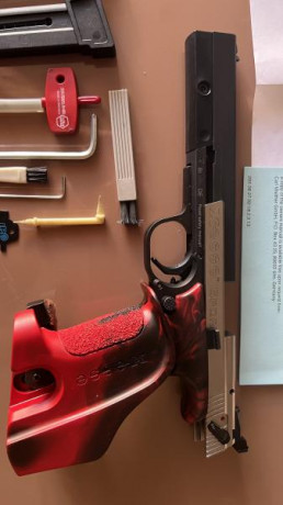 Se vende Hammerli X-Esse Sport calibre 22. Año 2019. Un arma ideal para iniciación, ascenso de categoría 01