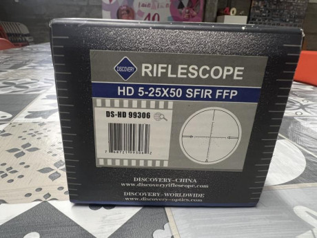 Vendo este visor Discovery HD 5-25x50 SFIR FFP 
Lentes HD, tubo de 30mm, reticula mildot.
Visor muy nitido, 01