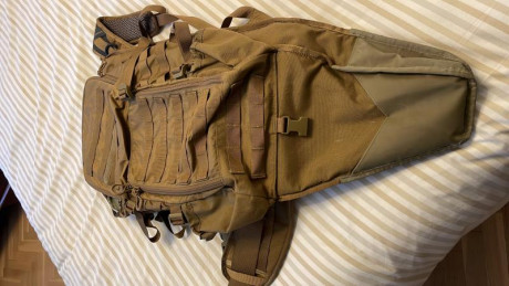 Hola la
Mejor mochila
Para transportar un rifle sin uso la tengo por capricho 
Esta en Madrid 01
