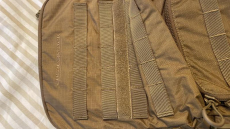 Hola la
Mejor mochila
Para transportar un rifle sin uso la tengo por capricho 
Esta en Madrid 00