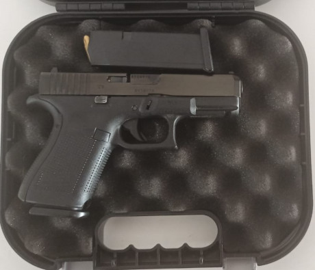 Con todo el dolor de mi corazón, y por cambio de situación, vendo Glock 19 5GEN. Adquirida en 2019. Perfectas 00