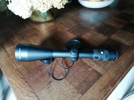 Vendo Trijicon Accupoint 2,5-10x56 casi nuevo, lleva inserto de tritio que se ve en oscuridad total y 01