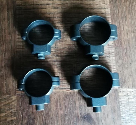 Vendo 4 juegos de anillas Leupold QR, dos son de altura media y otras dos son bajas con desplazamiento. 00