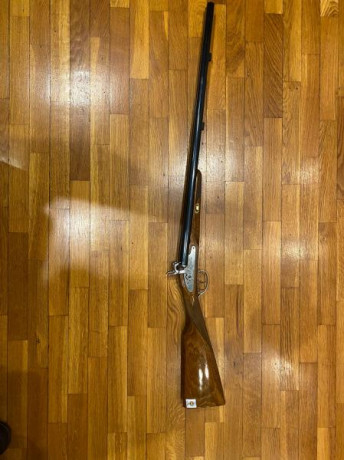 Vendo escopeta paralela de avancarga marca Dikar (Bergara)
Los metales y maderas en muy buen estado. Puedes 00