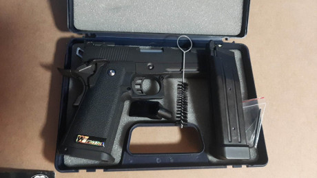 Pistola Airsoft WE Hi-Capa 5.1 Force Full Metal GBB, con muy poco uso.

Características: Hop-Up, modo 10