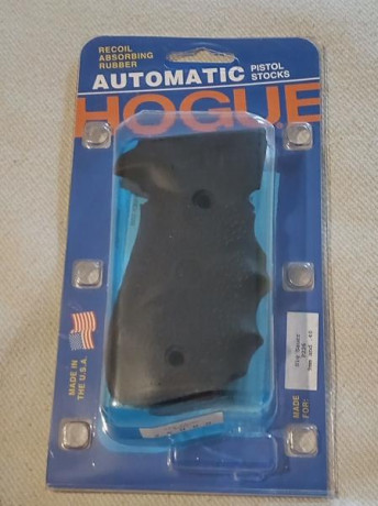 Se vende cacha HOGUE, para instalar en una pistola SIG 226. No se ha instalado anteriormente y, es de 00