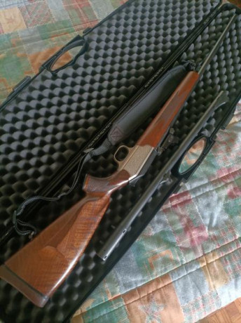 Se cambia blaser r93 safari luxus prestige calibre 416 remington,con otro cañon adicional 375 h&h 00
