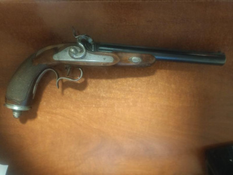 Vendo rochate de paris de arsa por 150 eu mas portes ,la arma se encuentra en valencia 00