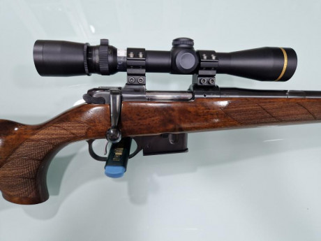 Retirado de la venta.

Hola, vendo CZ 527 Lux en calibre 222. Está en perfecto estado. Gatillo con pelo.
Incluye:
Monturas 01