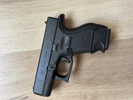 VENDIDA. Glock 26 Gen5 guiada en F . Lleva instalado el conector de 3,5 libras para suavizar el disparador 10