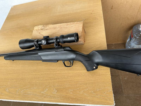 Buenos días,

Rebajo el precio a 600€, del rifle winchester XPR en calibre 30.06, con visor Nikko Stirling 00