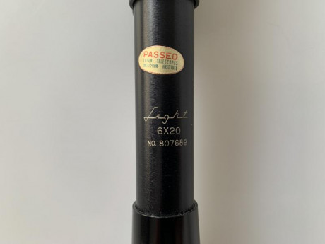 En venta antigua mira telescópica de la marca TL Japan de 6x20 Light destinado al mercado de carabinas 21
