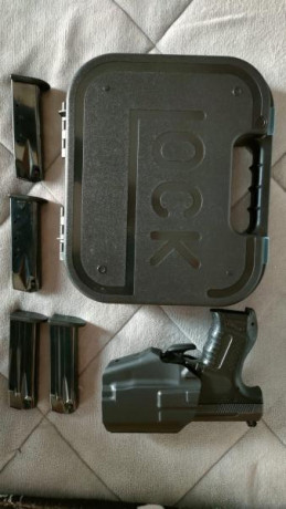 Buenos días, por razones de espacio y uso, vendo mi Walther P99 AS de 9mm, con maletín (no original), 12