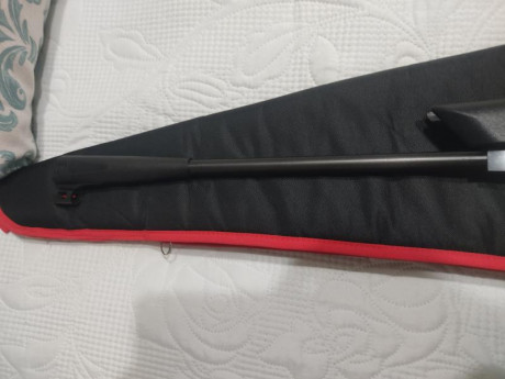 Vendo carabina cometa fénix 400 con muy poco uso unos 80 tiros tiene,es calibre 4'5 lleva montado un visor 12