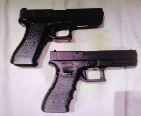 Por fin de actividad se vende conjunto de dos Glock 17 de 2ª y 3ª generación. Las armas están guiadas 02
