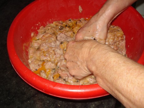 Queridos amigos: ante las expectación :8 causada por el desayuno que me he pegado esta mañana, el cual 30