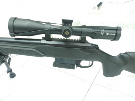 Hola, vendo rifle   TIKKA t3x tactical compact   con  freno de boca  original de tikka. Reestreno. 
  01