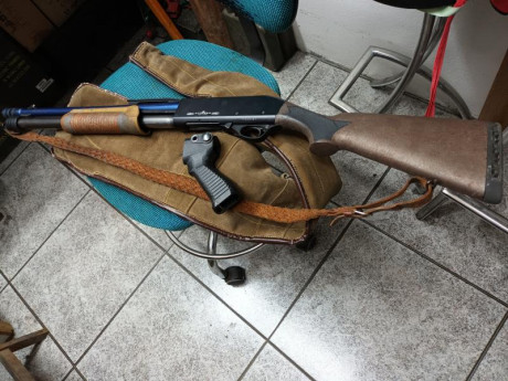 Me la saco por no poder ir a cazar a resacar al jabali porque ya soy mayor y hace tiempo que no la uso.
La 10