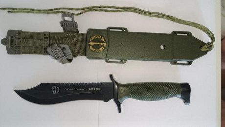 Hola: Estoy interesado en comprar un Aitor Oso negro Camo de los 80s. Si alguien tiene uno y quiere venderlo 10