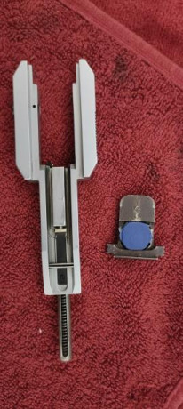 Buenos días compañeros: Mi amigo Fernando vende una Benelli 90S del 32, el arma esta en perfecto estado 10