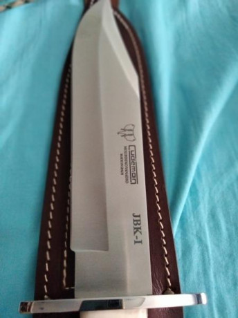 Cuchillo Bowie Cudeman 106c totalmente nuevo con cachas de asta. Está en valencia. 90€ portes a parte. 01