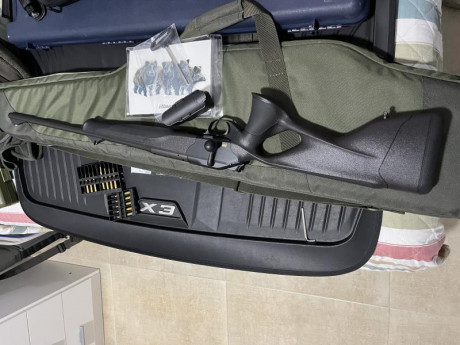 Se vende blaser r8 ultímate como nuevo, 270 win, comprado nuevo este año, abre tirado ni una caja, no 01