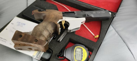 Que tal compañeros: Pongo a la venta la pistola del enunciado, está impecable, 02