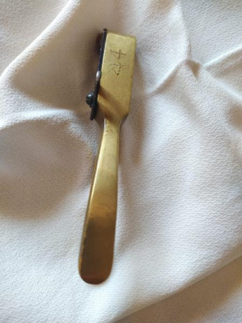 Se vende turquesa de latón para fundir balas de plomo calibre 44 . Totalmente nueva.

Precio: 60€

Interesados 00