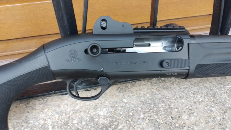 Vendo Beretta 1301 táctica. Ha tirado una caja. Se vende por no usar. Estado perfecto. Comprada por capricho.
Semiautomática, 00