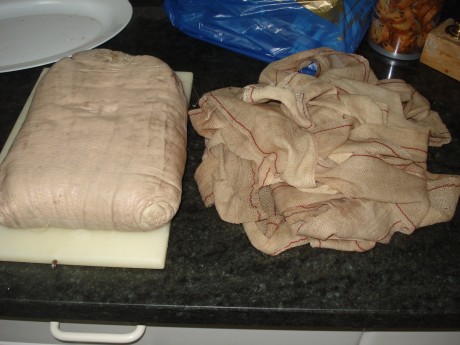 Queridos amigos: ante las expectación :8 causada por el desayuno que me he pegado esta mañana, el cual 50