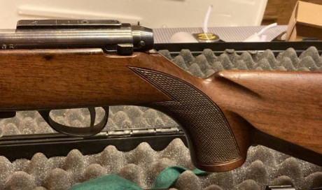 Carabina cerrojo SAKO P72 Finnscout
Calibre 22lr. Guiada en E.
Cañón cónico. Acción Heavy. Culata Montecarlo.
La 00