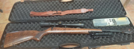 Se vende carabina Cz455 con los siguientes complementos:
-Visor Nikon Monarch 4-16
-Bípode Harris ultraligero 01