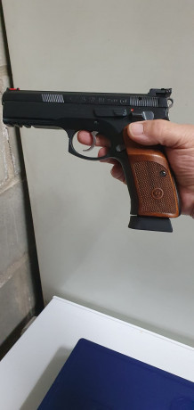 Pongo en venta esta CZ de un compañero del club bien cuidada solo ha hecho precisión lo que se ve en las 02