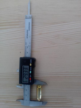 Vendo calibre digital con poco uso , con su caja de plástico y con 2 pilas de botón varta
21 €  con envío 01