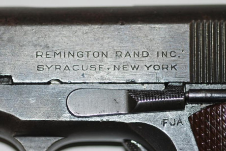 Un compañero del club vende esta preciosidad, se trata de una pistola en calibre 45 acp  modelo 1911A1 10