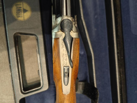 Solo venta escopeta superpuesta Lamber modelo 2097 Trap, pletina larga con grabados choque fijos de ** 02